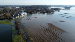 Klienci stacji ORLEN wsparli powodzian