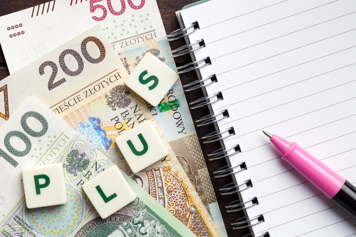 800 plus, pieniądze