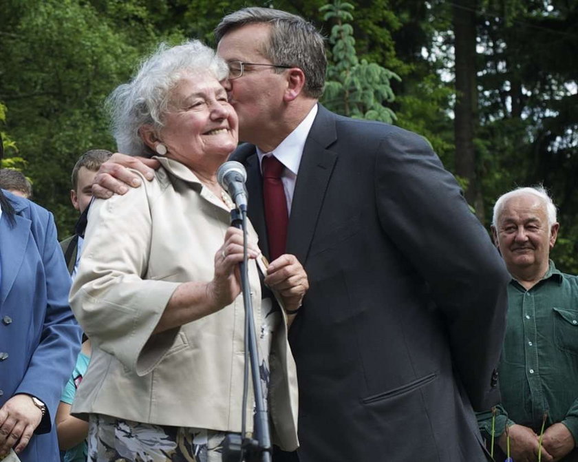 Urodziny Komorowskiego. Był tort i czereśnie. FOTO