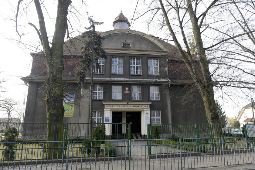 Szkoła Społeczna przy u. Zatorskiej 11 we Wrocławiu