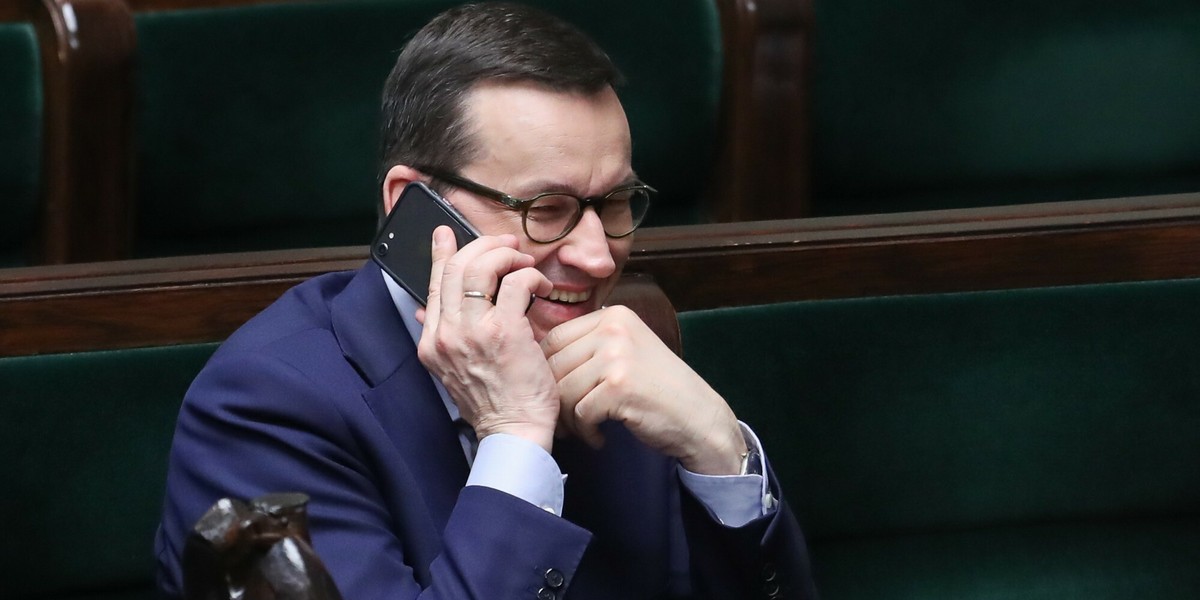 Premier Mateusz Morawiecki może się cieszyć. Resort finansów właśnie przekazał korzystne dane budżetowe.