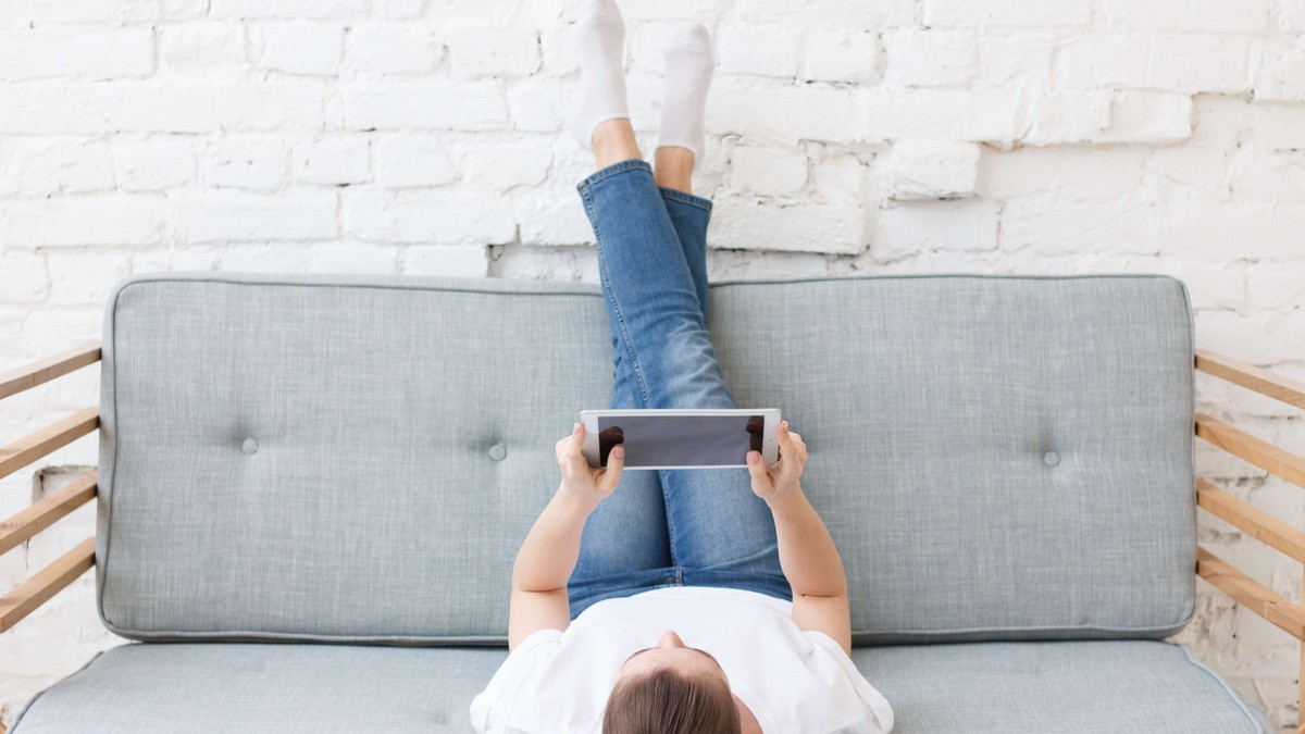 Navike vikendom, poput kasne večere i nadoknađivanja sna, utiču na nivo šećera u krvi i vode u insulinsku rezistenciju