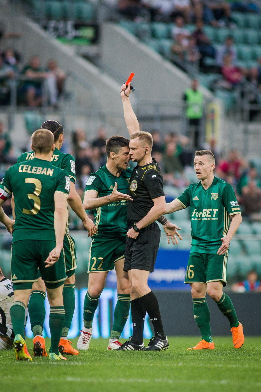 Pilka nozna. Ekstraklasa. Slask Wroclaw - Sandecja Nowy Sacz. 15.04.2018