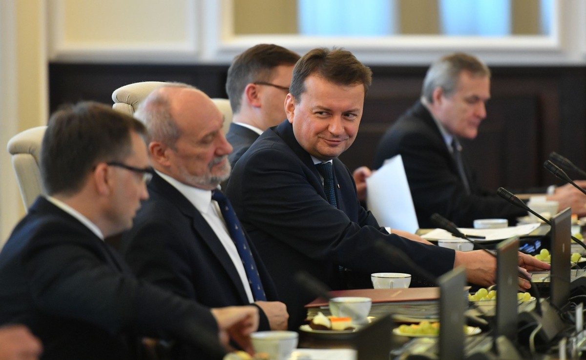 Kolorz: Dałbym rządowi czwórkę z plusem