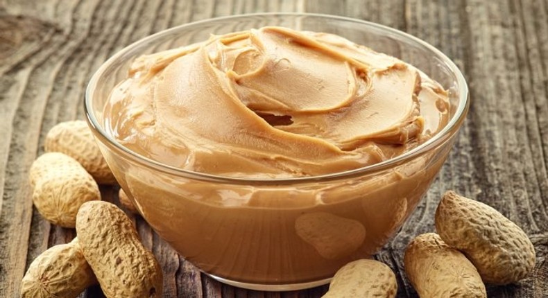 Homemade peanut butter(thestudioatbeacon)