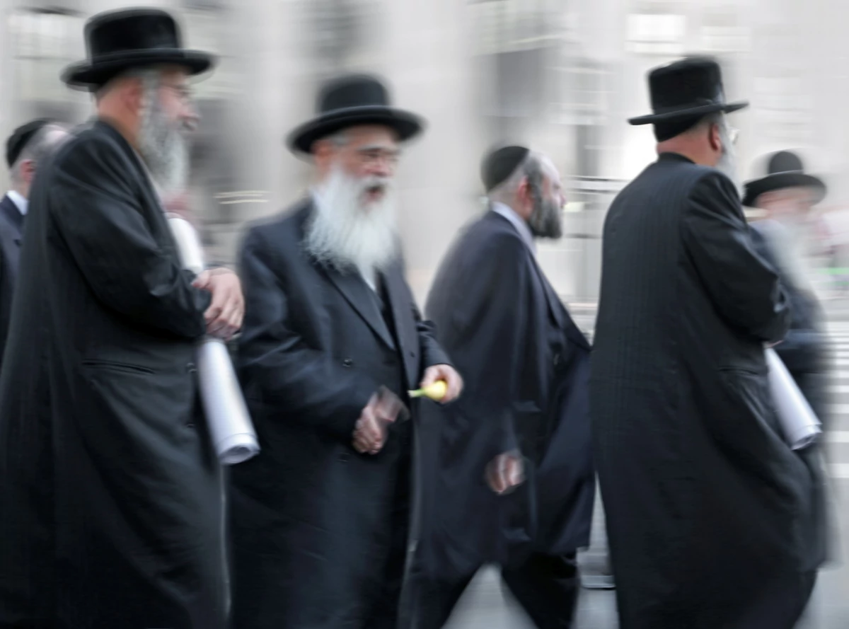 Jak poznać Żyda? Sprawdzić PESEL