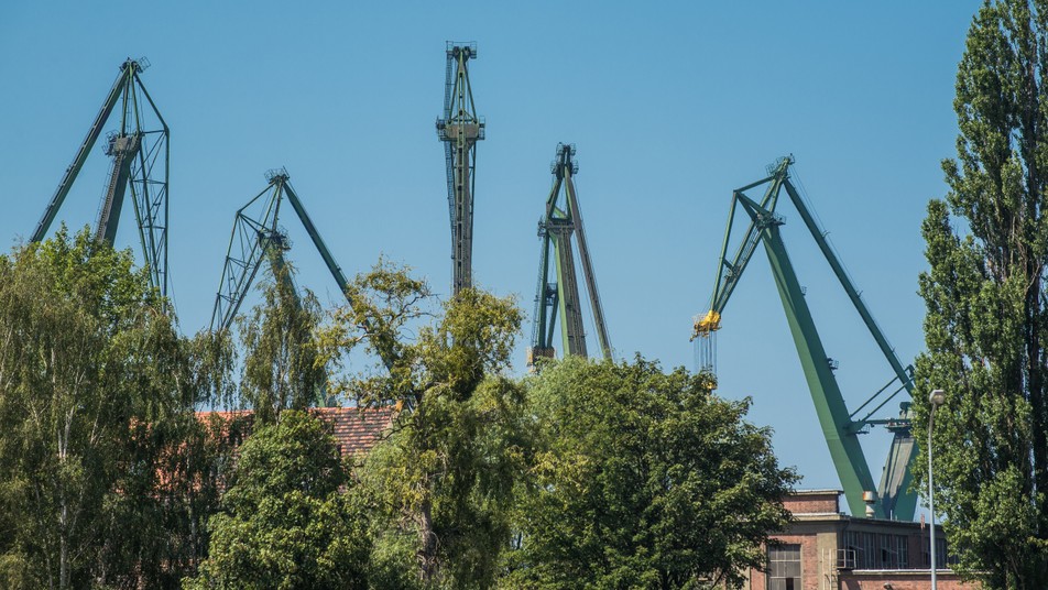 Żurawie portowe w Stoczni Gdańskiej