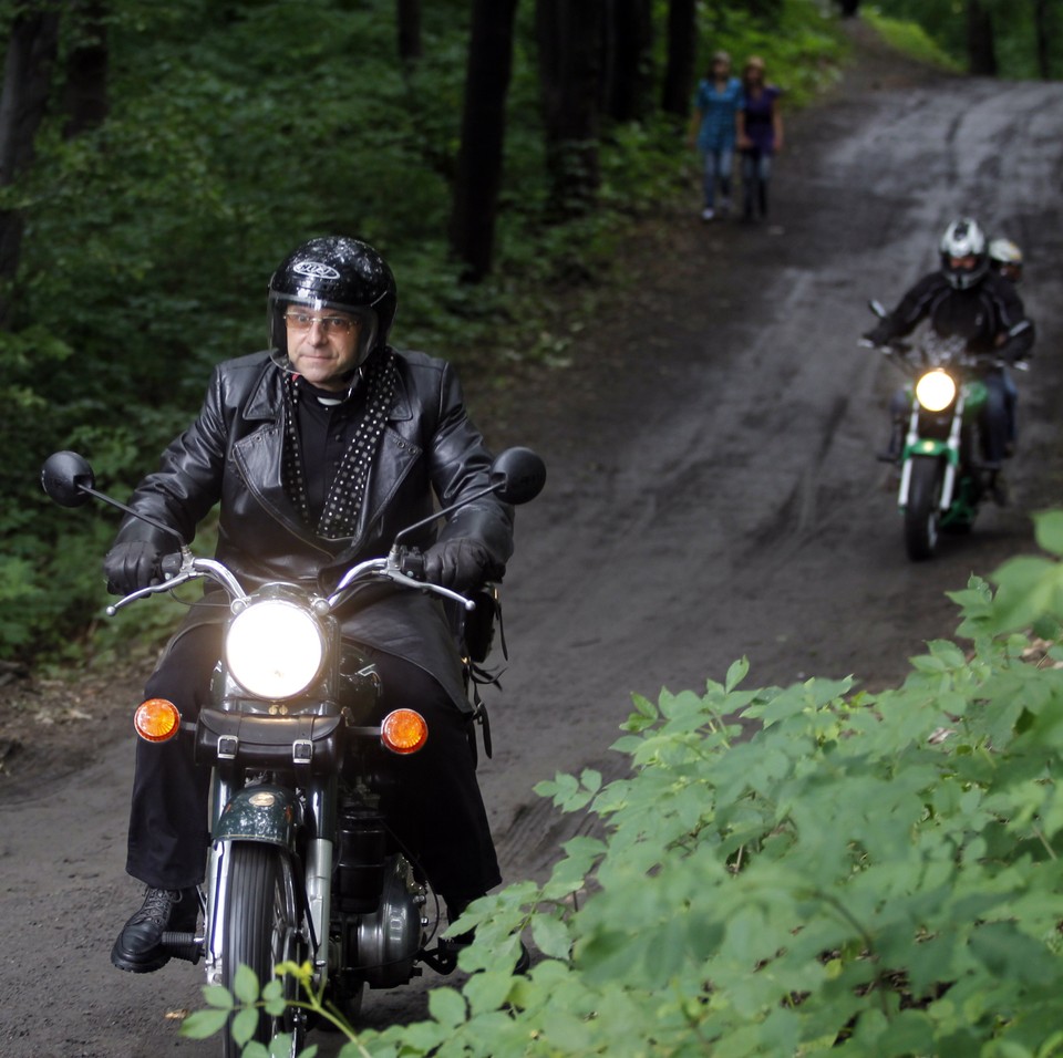 BĘDZIN ZLOT MOTOCYKLOWY NA DOROTCE