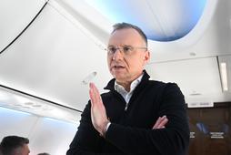 Prezydent Andrzej Duda na pokładzie samolotu