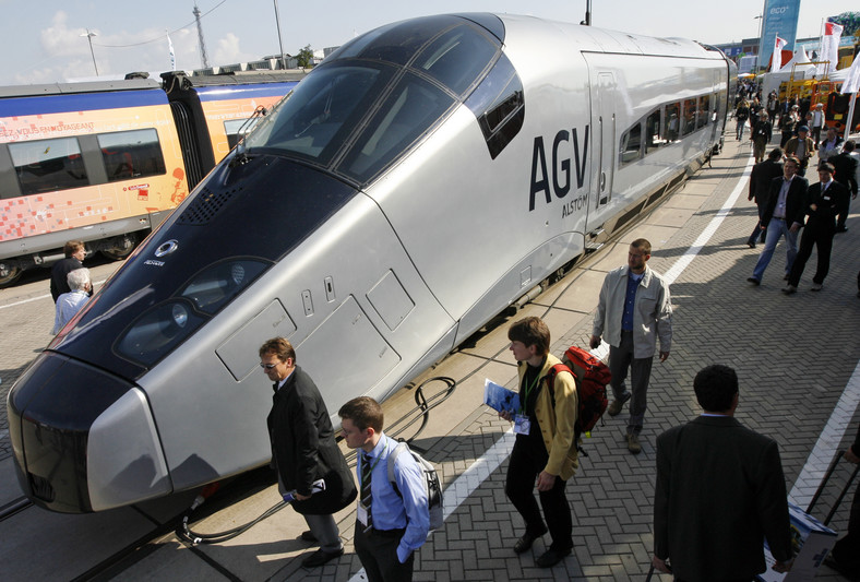 Skład Alstom Automotrice a Grande Vitesse (w skrócie AGV) to oferta szybkiej kolei od francuskiego Alstom