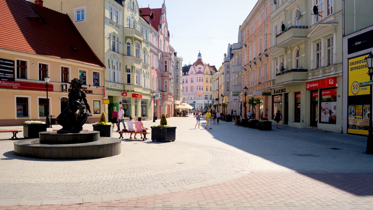 Podczas jutrzejszej sesji Rady Miasta, głosowaniu poddana zostanie uchwała dotycząca przystąpienia do sporządzenia miejscowego planu zagospodarowania przestrzennego w rejonie Ronda Polskiego Czerwonego Krzyża w Zielonej Górze.