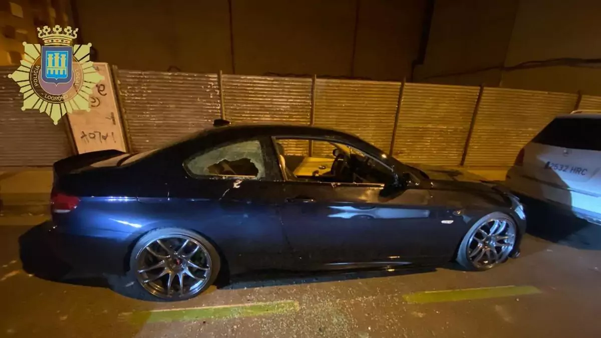 BMW 3 coupe zniszczone przez ojca pijanego 32-latka