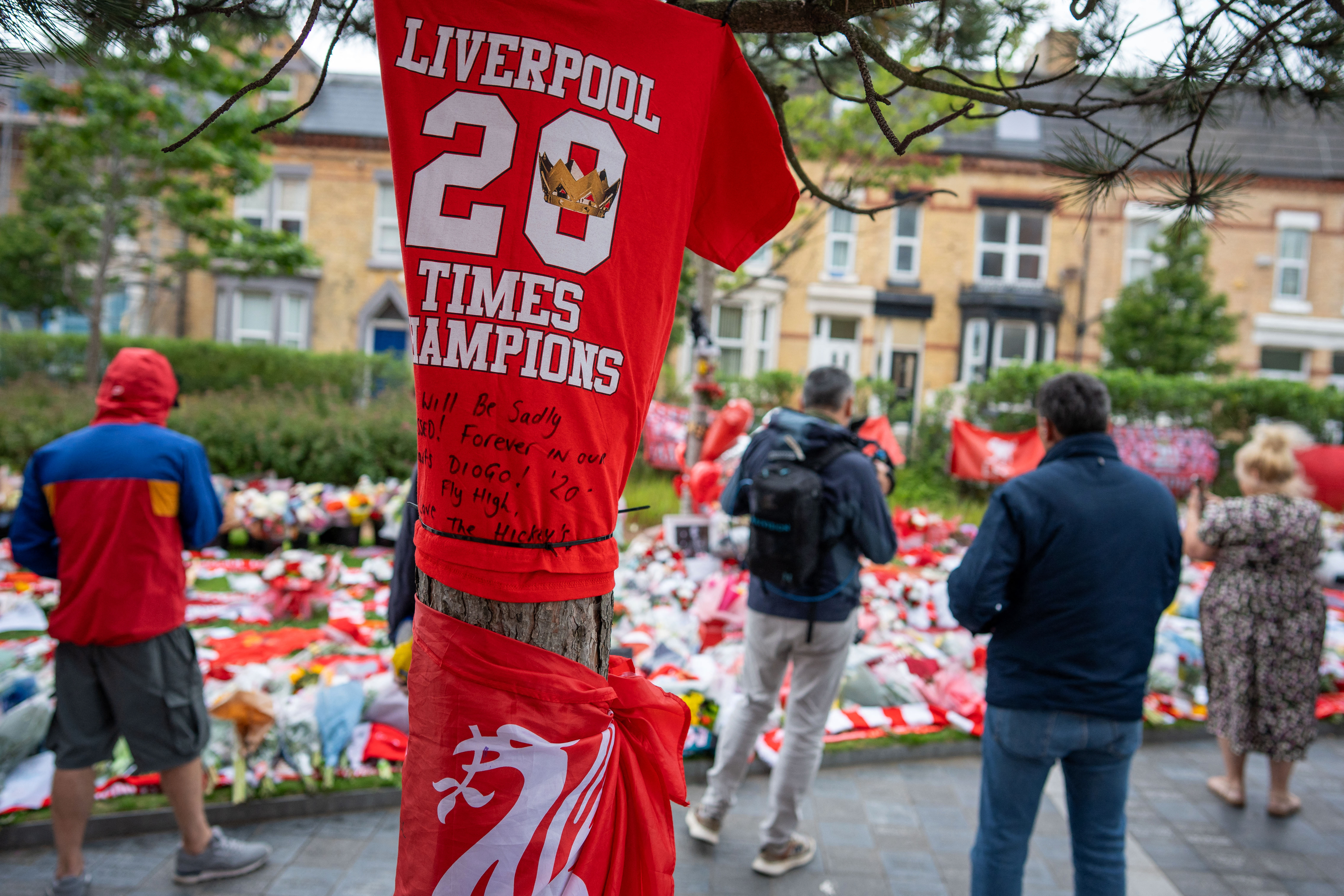 Liverpool realizza statua per Diogo Jota morto in Spagna