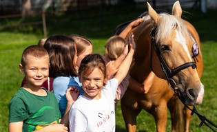 Półkolonie jeździeckie na Partynicach. Do 7 czerwca promocyjne ceny!