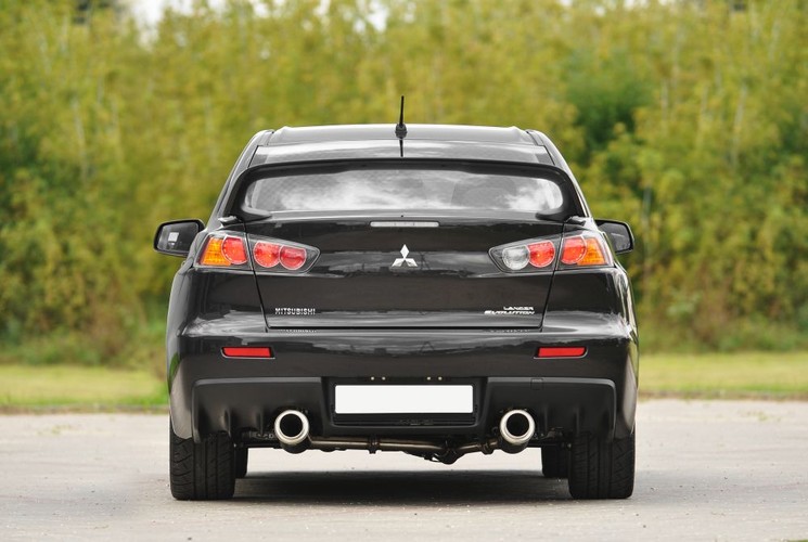 Mitsubishi lancer evolution
