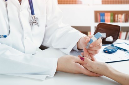 Hogyan kezelhető a cukorbetegség? Nem elég csak a gyógyszeres terápia