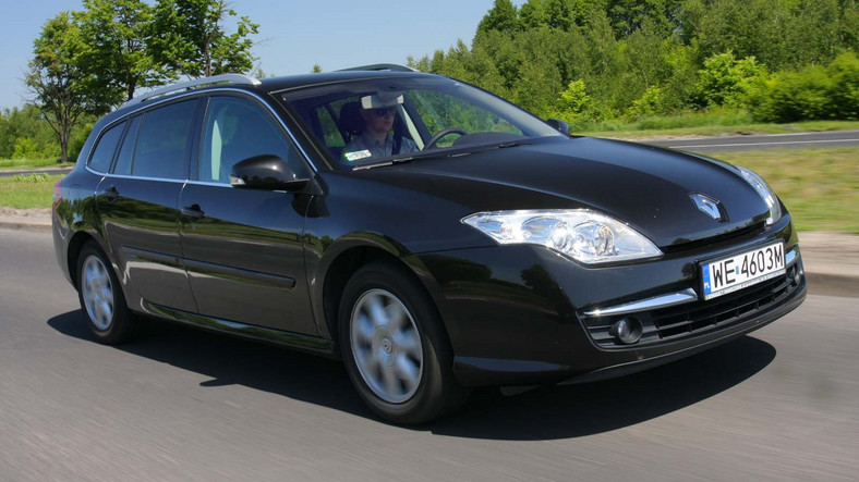 Renault Laguna (III, 2007-15) – 2009 r. za 20 800 zł
