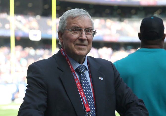 Teri Pegula, Džesikin otac