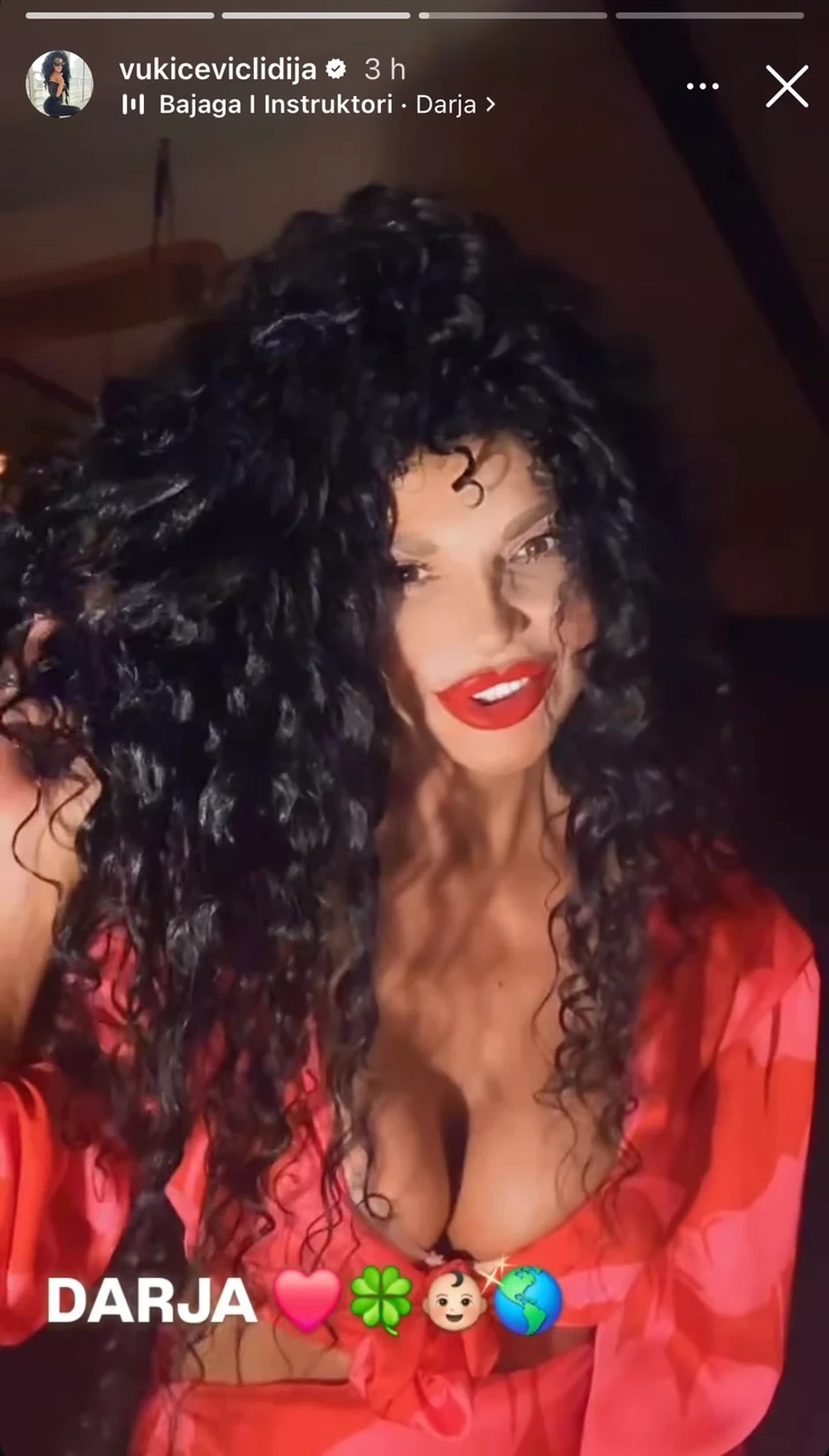 Lidija Vukićević slavi rođenje unuke