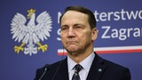 Radosław Sikorski o ataku na Polski konsulat. "Komuś nie podoba się, że nasza polityka jest skuteczna"