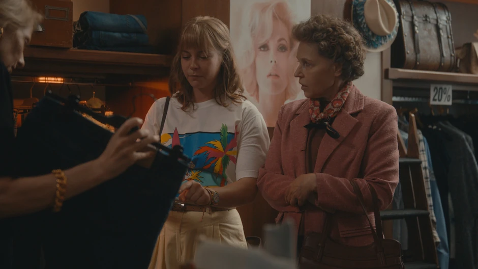 Kadar iz filma "Belo se pere na devedeset"