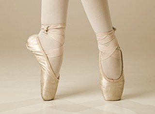 Baletnica z firmą na próbę nie zaoszczędzi na składkach. Jej umowa o współpracę to tak naprawdę zlecenie.