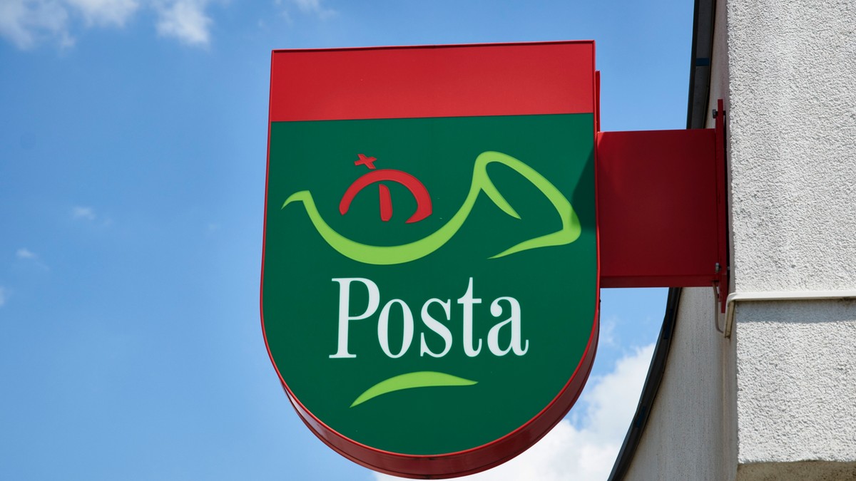 Hatalmas adatszivárgás történhetett a Magyar Postánál: sokan kerültek kellemetlen helyzetbe