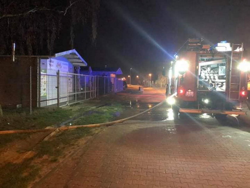 Pożar promenady w Trzebieży. Policja zatrzymała podejrzanych