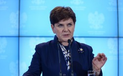 Premier Szydło rozmawiała przez telefon z Martinem Schulzem o debacie w sprawie Polski