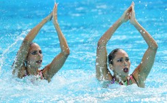 Meksykańskie pływaczki sprzedają stroje, aby sfinansować przygotowania do igrzysk