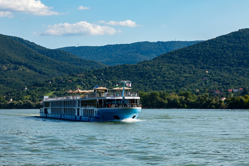 Rečni kruzer
