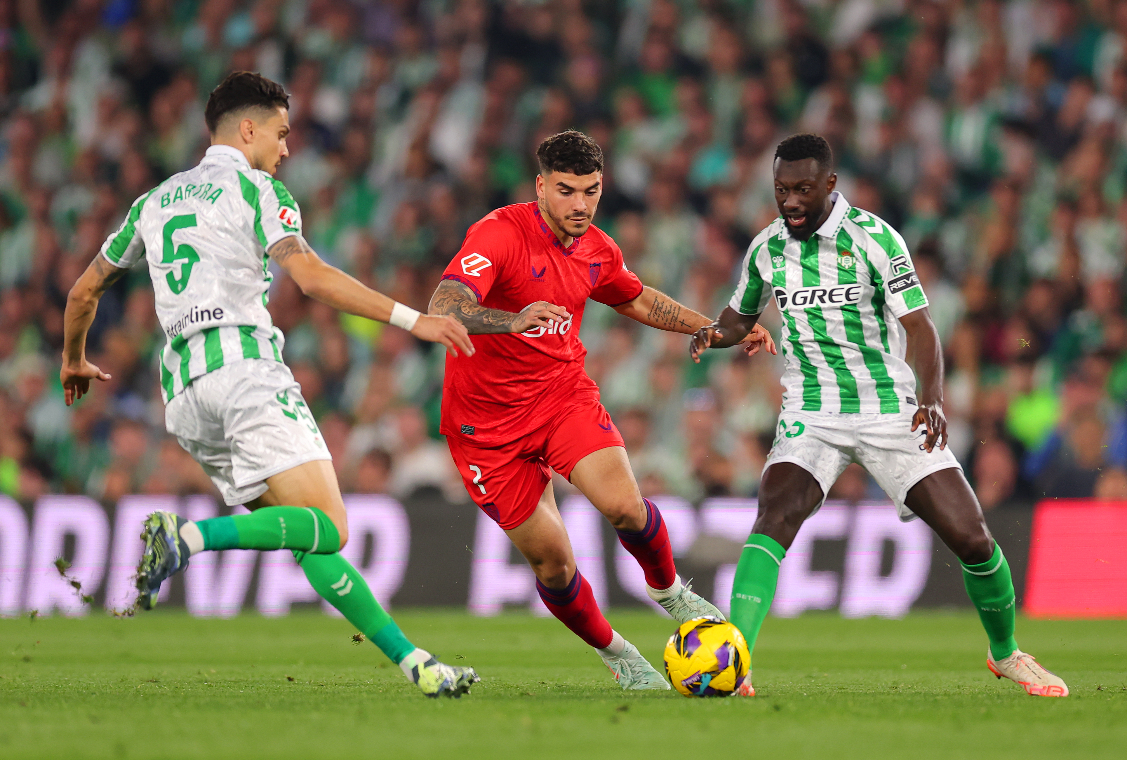 Derbi inédito sin Isco ni Bellerín: nunca tantos lesionados en Sevilla-Betis