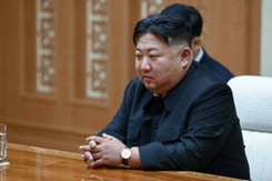 Kim Dzong Un grzmi: Nie zawahamy się przed unicestwieniem Republiki Korei