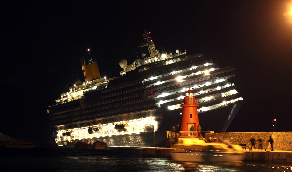 Italy, GIGLIO ISLAND, :rel:d:bm:GF2E81E0OSL01