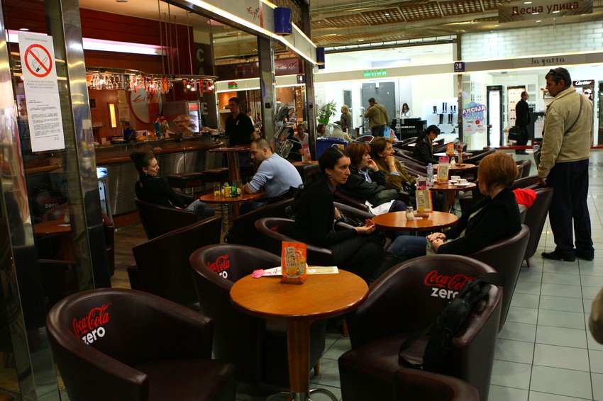 Ugostitelji iznenađeni lakoćom kojom su se gosti privikli na nove propise: Iz jednog od kafića