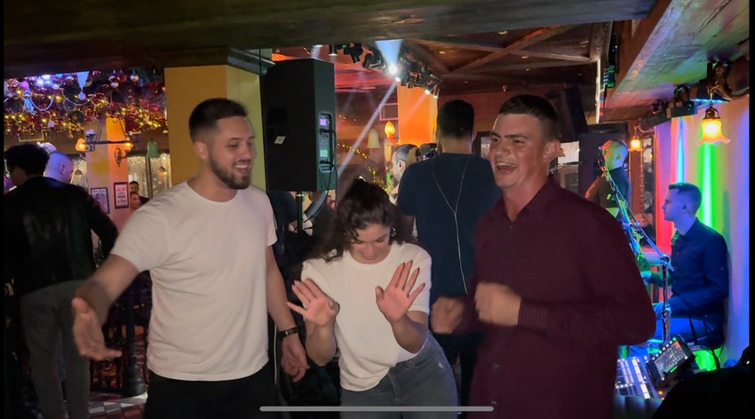 Luka Crepuljarević u provodu sa ekipom "Blic dan"