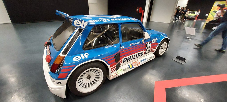 50 lat Renault 5