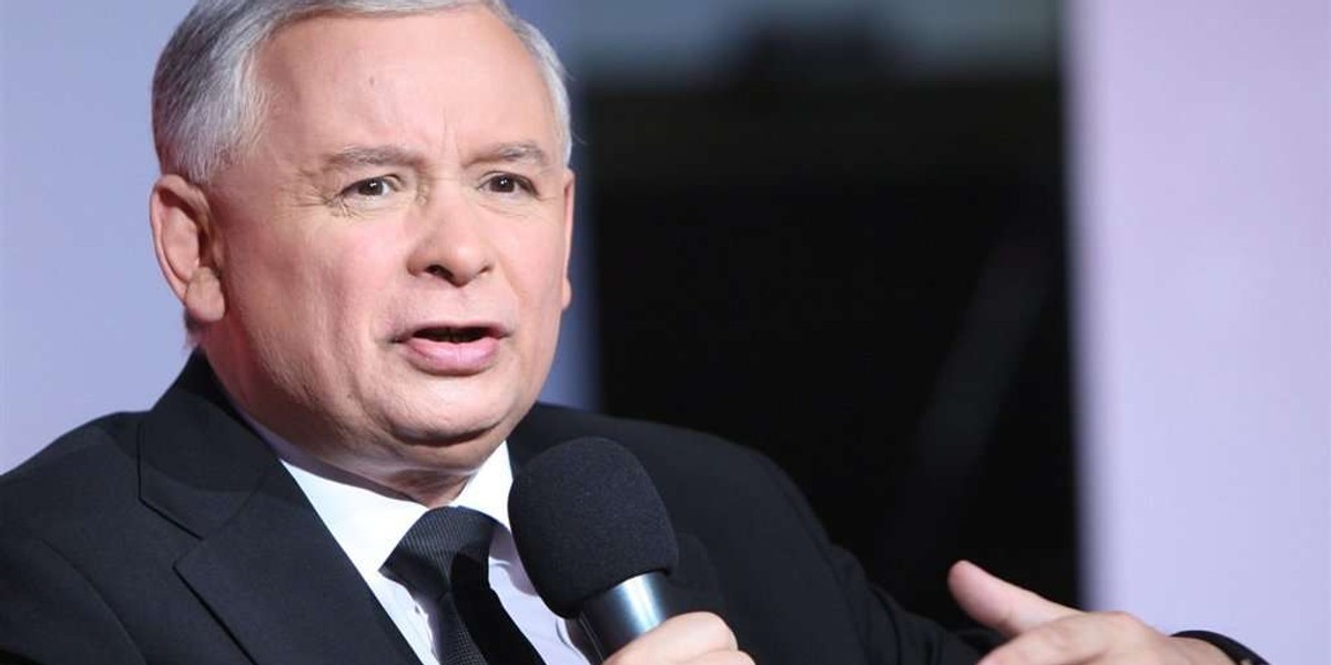 Kaczyński chciał zdelegalizować SLD. Poprosi o poparcie?