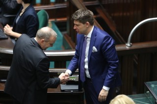 Petru o rządach PiS: Oszukujecie Polaków, to jest kłamliwa zmiana