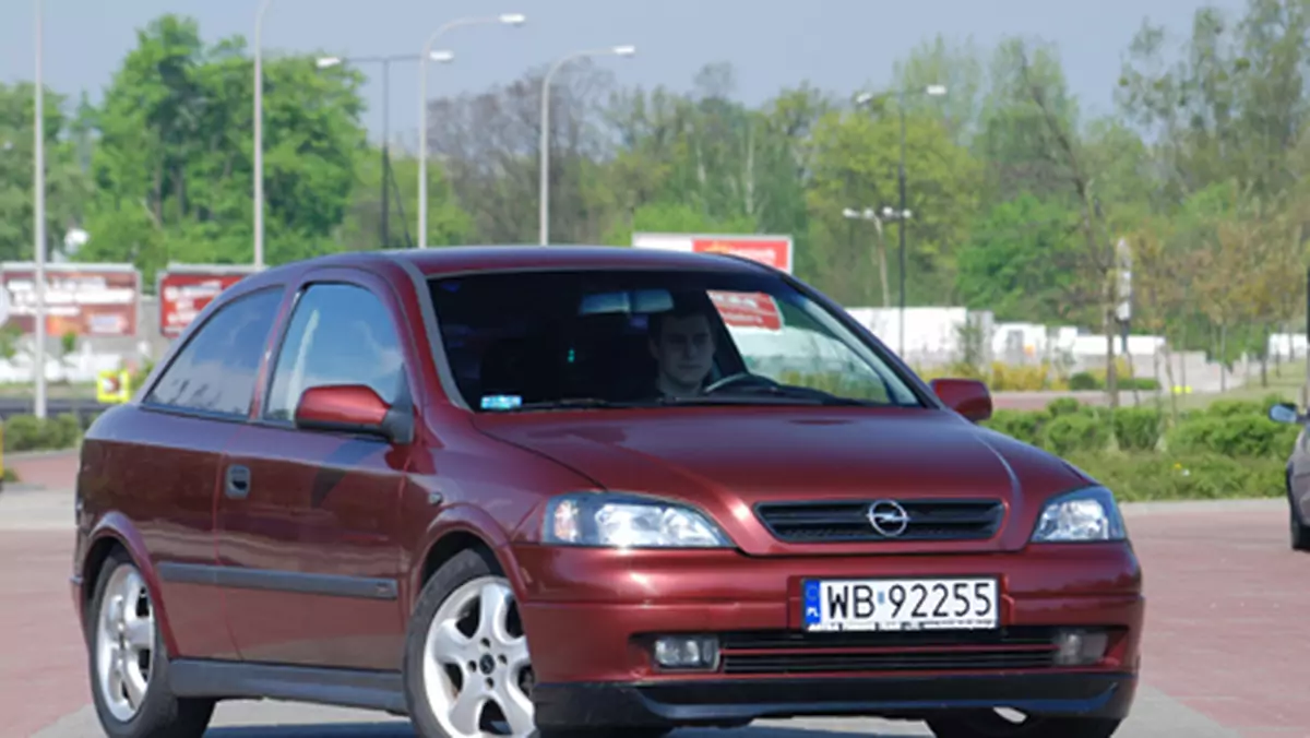 Opel Astra II - Dla singla bez sportowej żyłki