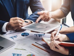 Tomasz Kassel, PwC: Jak stymulować wzrost inwestycji w firmach w 2025 r.? [OPINIA]