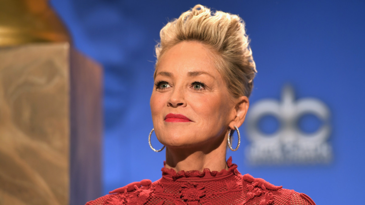 Sharon Stone przyznała, że jest "przerażona" oskarżeniami pod adresem Jamesa Franco. Aktor i reżyser został oskarżony o molestowanie seksualne przez kilka kobiet; aktorka podkreśliła, że istnieje różnica między molestowaniem a "głupim" i niestosownym zachowaniem.