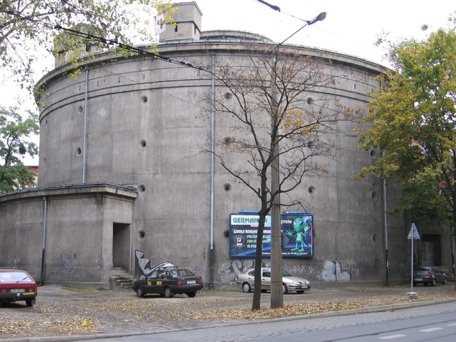 Bunkier przy ul. Słowiańskiej we Wrocławiu