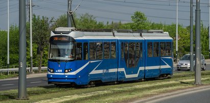 Porno w krakowskim tramwaju. Motorniczy nie miał wstydu!