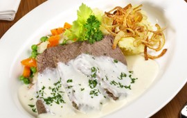 sztuka-miesa-w-sosie-chrzanowym-klasyk-niedzielnego-obiadu-w-prl-ktory-zawsze-wychodzil