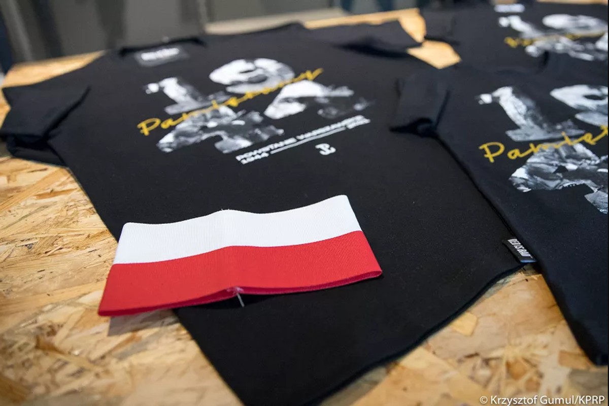 Twórca Red is Bad ścigany listem gończym