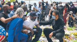 Masowe protesty w USA. W Kongresie szykowana jest ustawa, która ma pozbawić funkcjonariuszy policji immunitetu