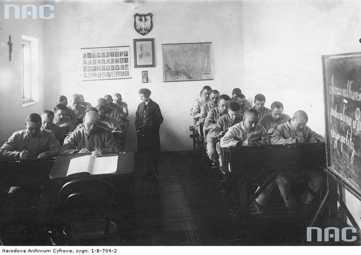 CIĘŻKIE WIĘZIENIA W PRZEDWOJENNEJ POLSCE