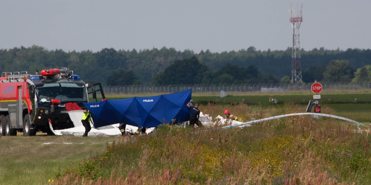 Tragedia w Bydgoszczy. Wypadek awionetki. Dwie osoby nie żyją