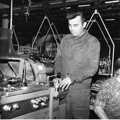 Fabryka elementów betonowych na Żeraniu w Warszawie